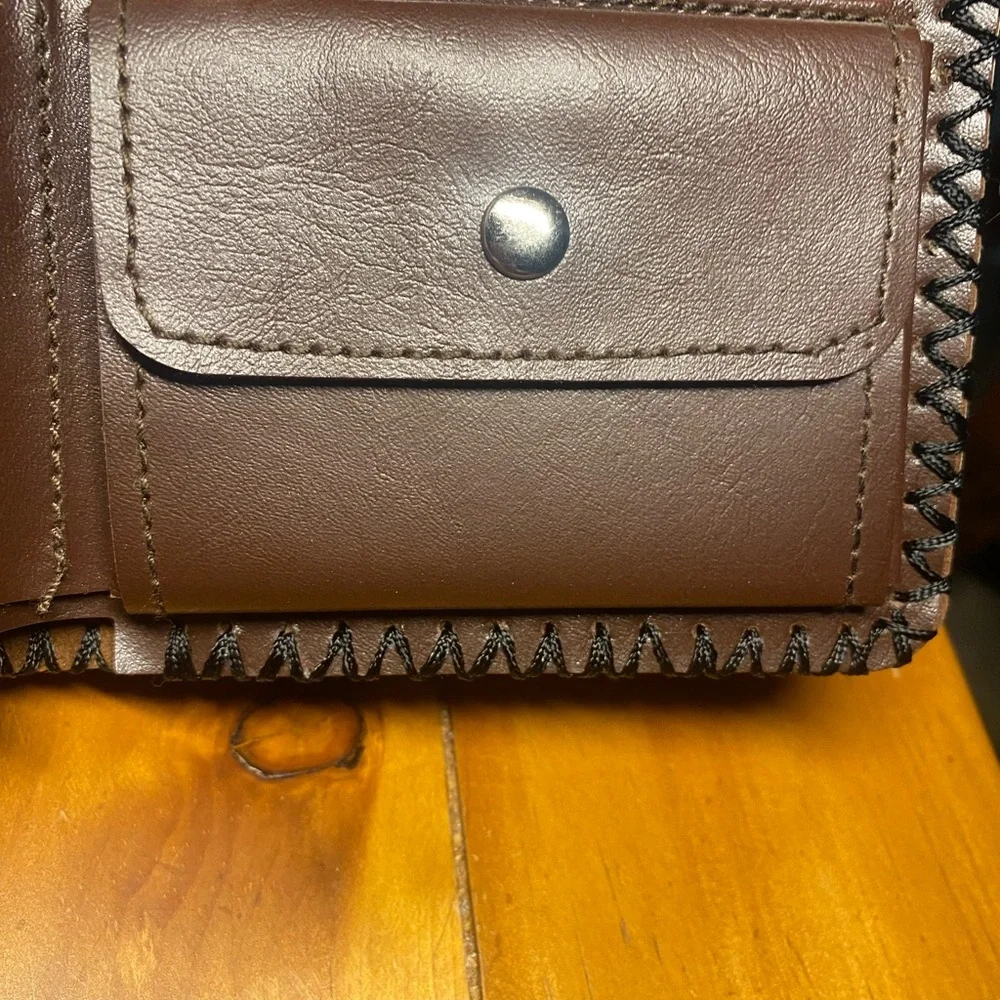 Men’s US Dollar Bill Bi-Fold Wallet Vegan Leather Credit Cards Identification - Picture 5 of 12